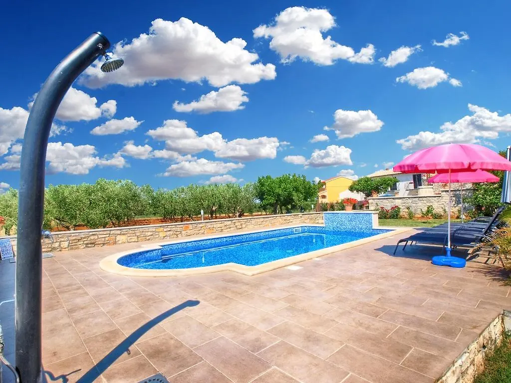 Apartment Roberto 1386 Galizana