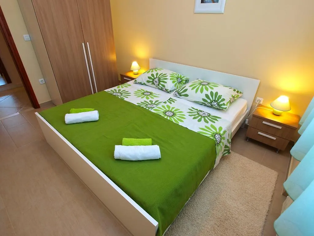 Apartment Roberto 1386 Galizana